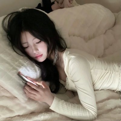 君有云